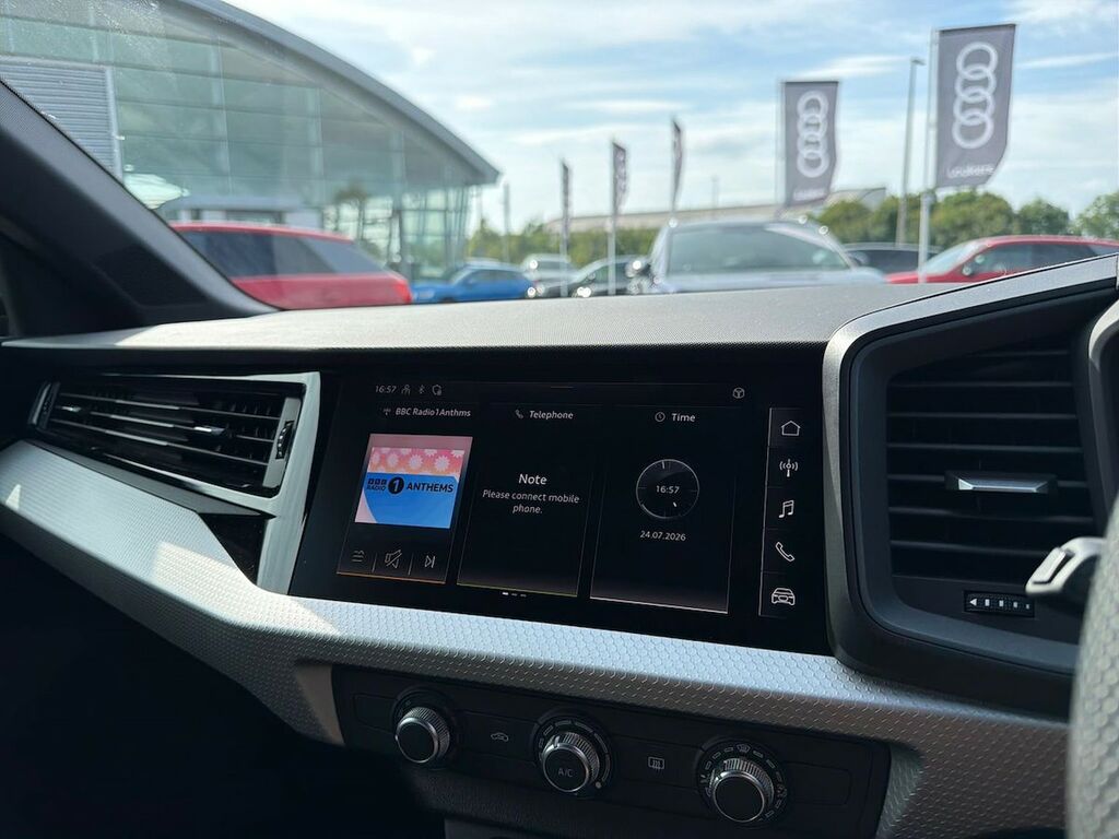 Audi A1 Black Edition 30 Tfsi 116 Ps S Tronic Silver #25