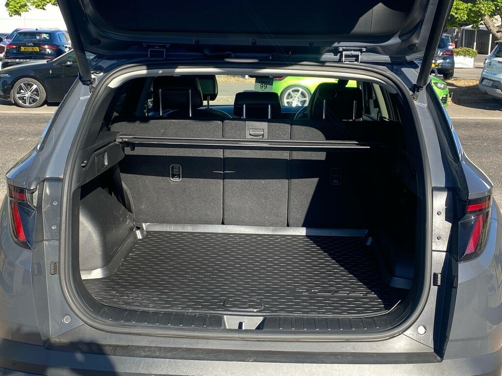 Hyundai Tucson N Line White #17
