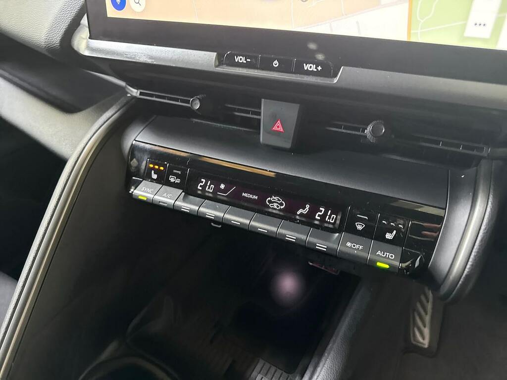 Toyota C-Hr Excel  #12