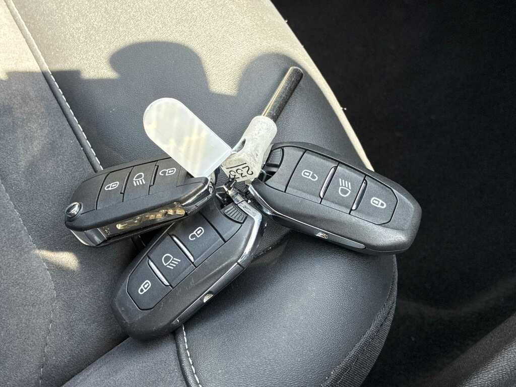 Citroen C4 1.2 Puretech Sense Euro 6 Ss Grey #38