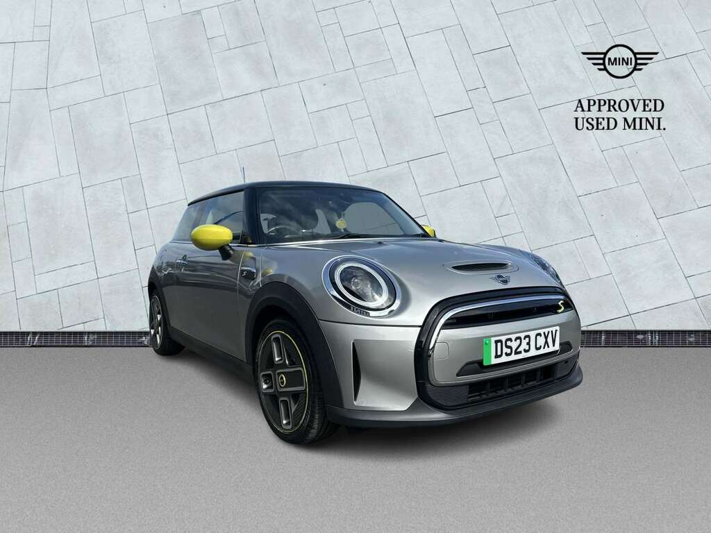 Mini Hatch F55 Mini 5-Door Cooper Exclusive Lci II White #1