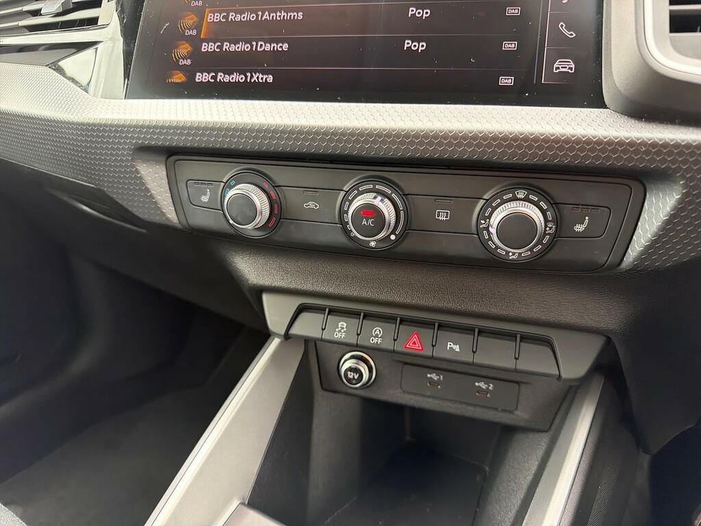 Audi A1 30 Tfsi 110 Sport 2023 Black #12