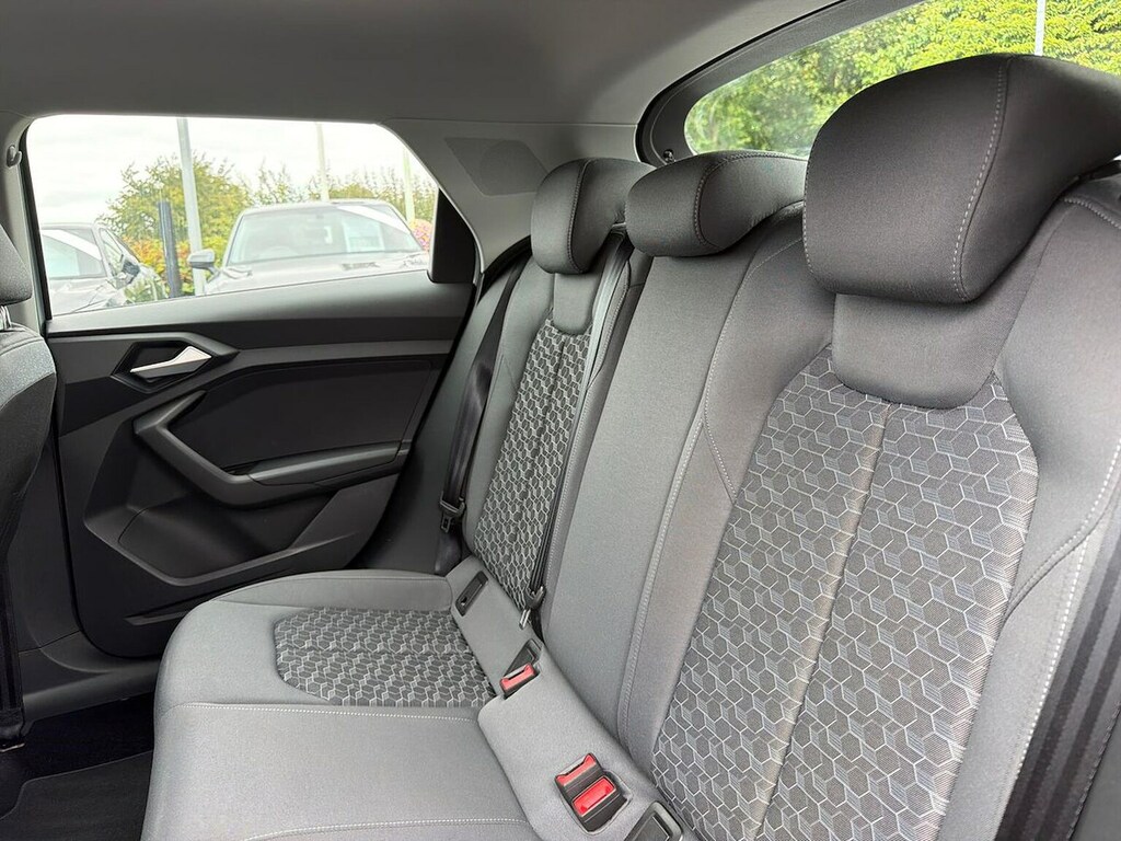 Audi A1 30 Tfsi 110 Sport 2023 Black #16