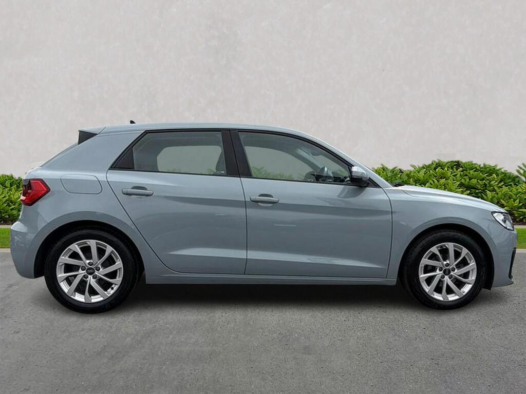 Audi A1 Audi A1 Sportback Sport 25 Tfs Grey #3