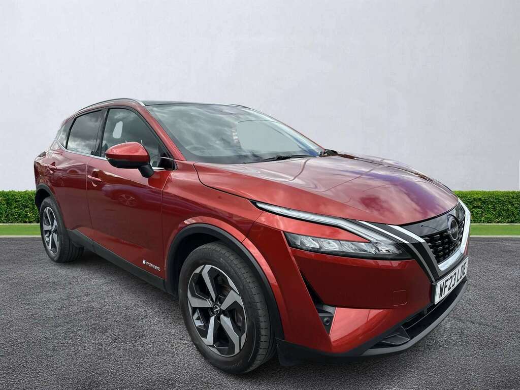 Nissan Qashqai 1.5 E-power N-connecta Red