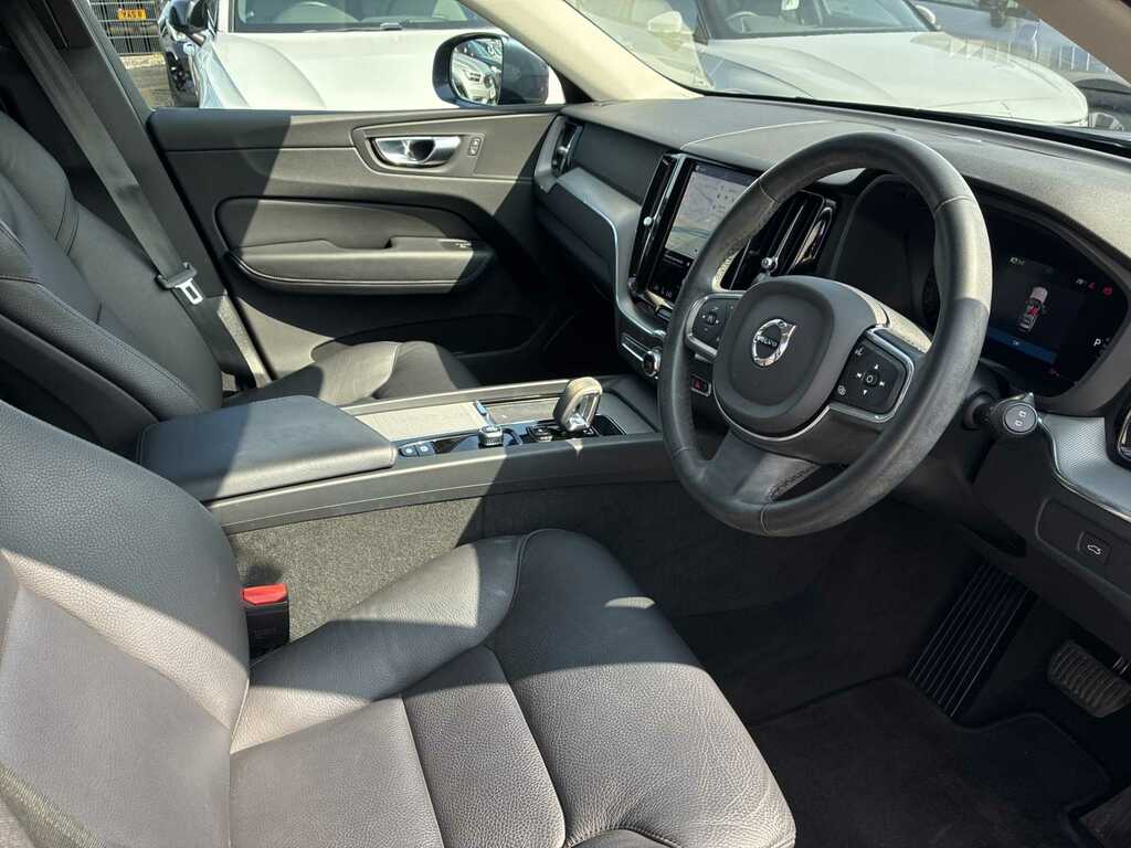 Volvo XC60 Xc60 R-design B4 Mhev Awd Silver #9