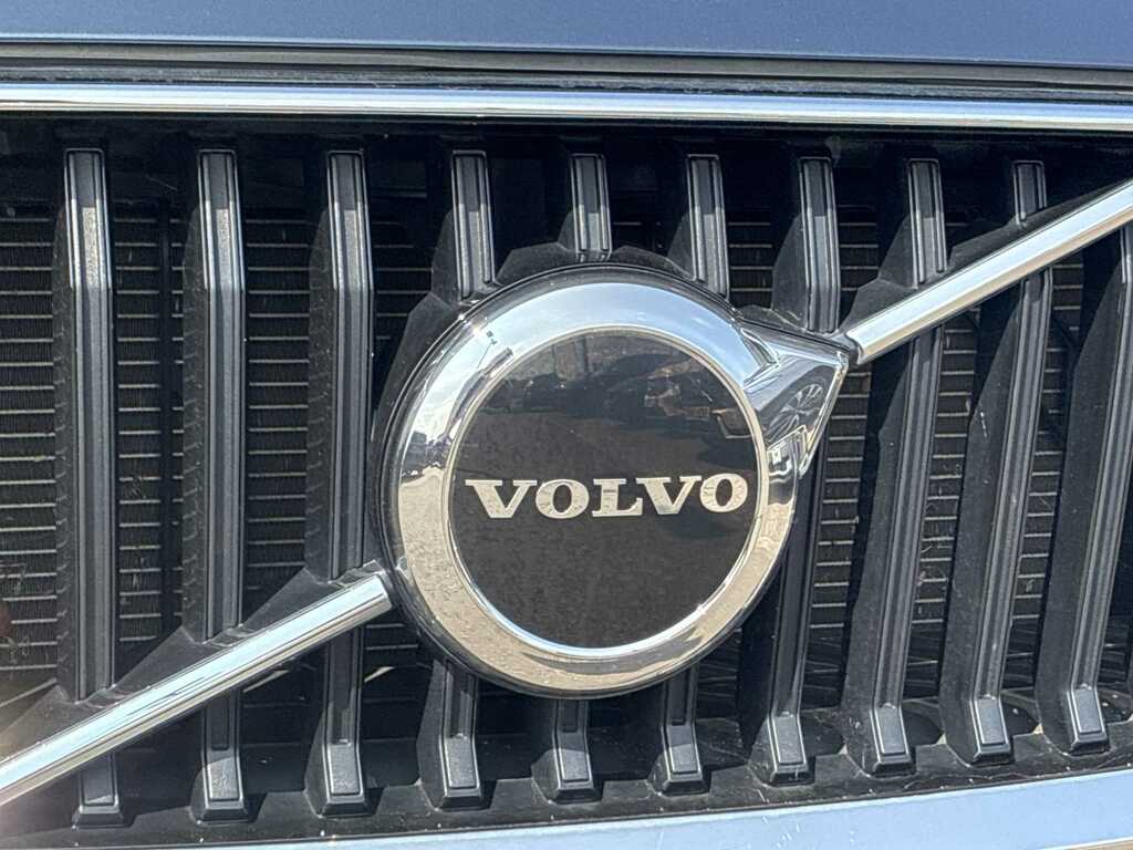 Volvo XC60 2.0 B5p Core Awd Geartronic Blue #3