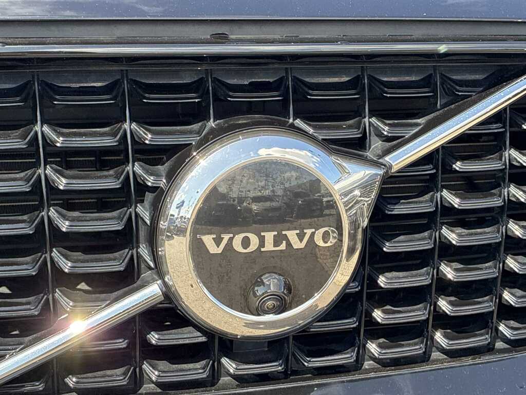 Volvo XC90 2.0 B5d 235 Plus Dark Awd Geartronic BL22NFG Black #3