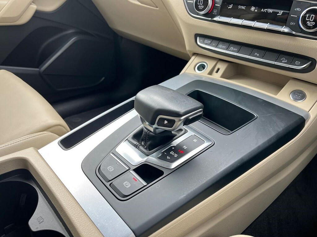 Audi Q5 50 Tfsi E Quattro S Line S Tronic Black #13