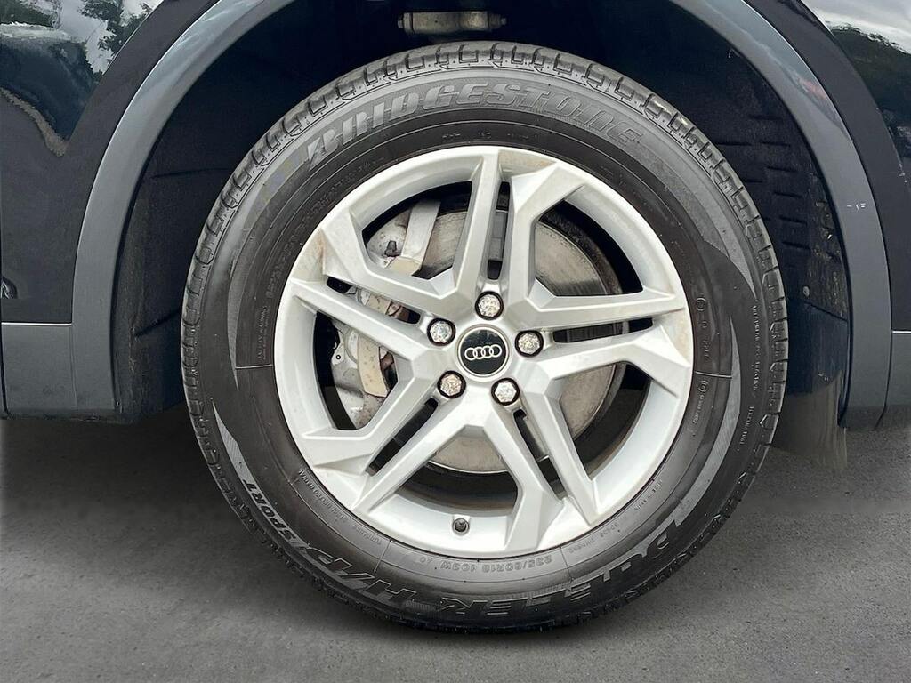 Audi Q5 2.0 Tdi 40 Sport Suv S Tronic Quattro E Black #6
