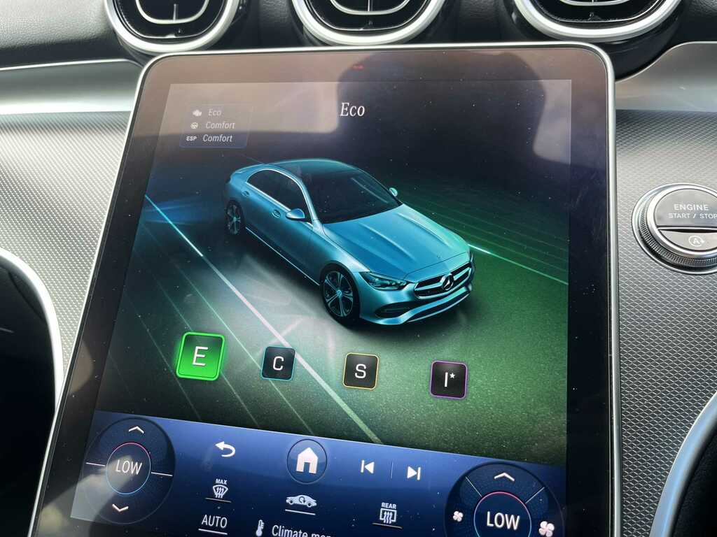 Mercedes-Benz C Class C 200 Amg Line Premium Blue #40