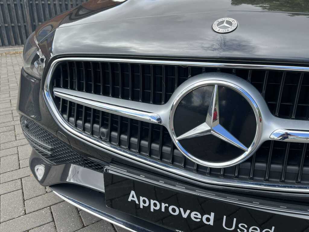 Mercedes-Benz C Class C 200 Amg Line Premium Blue #32