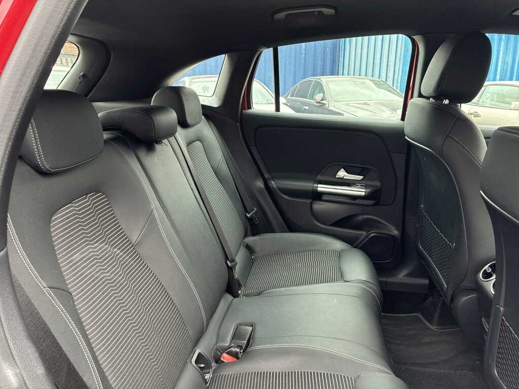 Mercedes-Benz GLA Class 250 Amg Line Premium Plus Grey #16