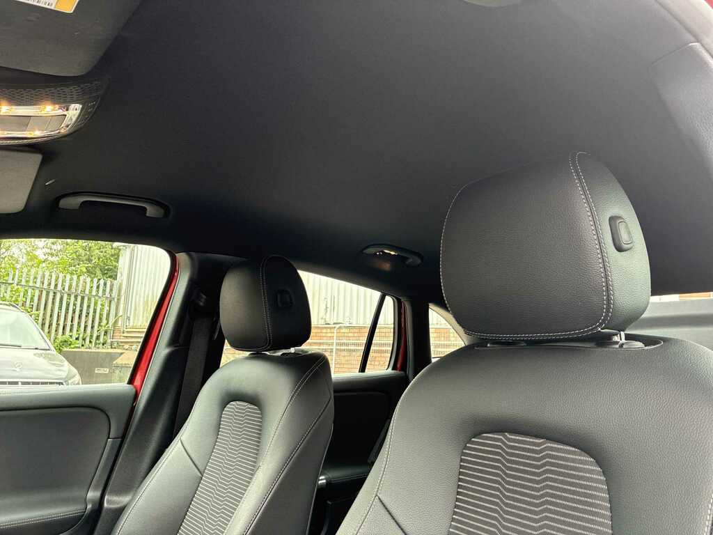Mercedes-Benz GLA Class 250 Amg Line Premium Plus Grey #14
