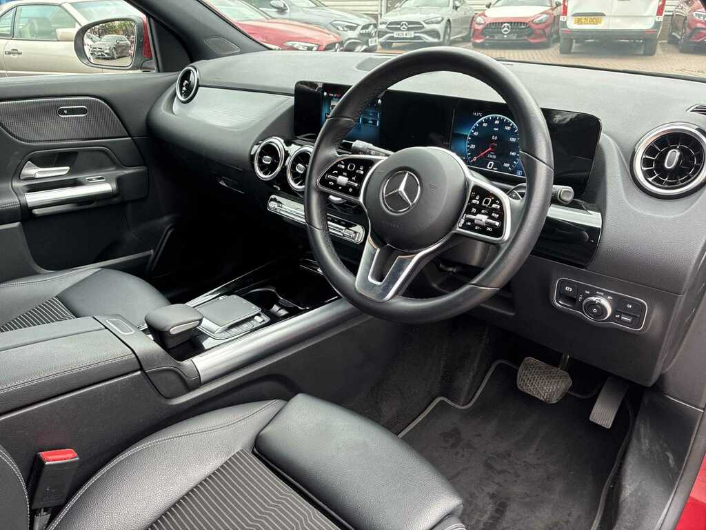 Mercedes-Benz GLA Class 250 Amg Line Premium Plus Grey #15