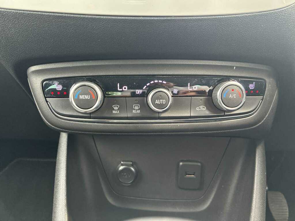Vauxhall Crossland Elite Black #11