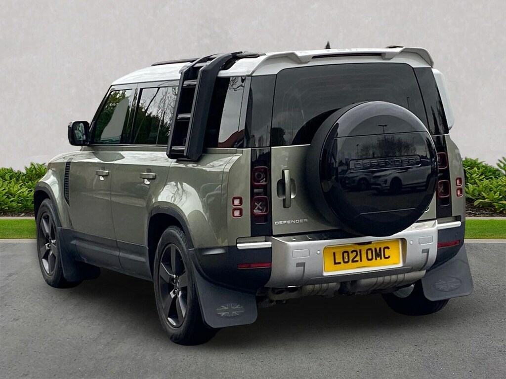 Land Rover Defender 110 3.0 D200 Se 110 Green #2