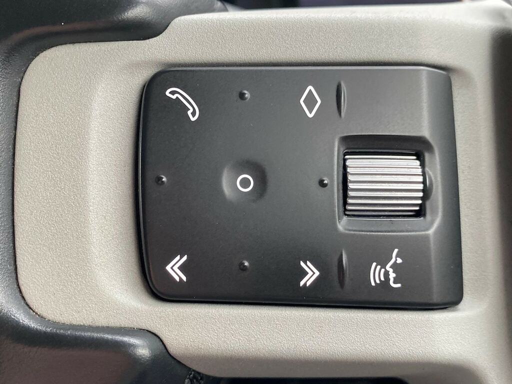 Land Rover Defender 110 Defender X-dynamic Hse D Mhev Silver #27