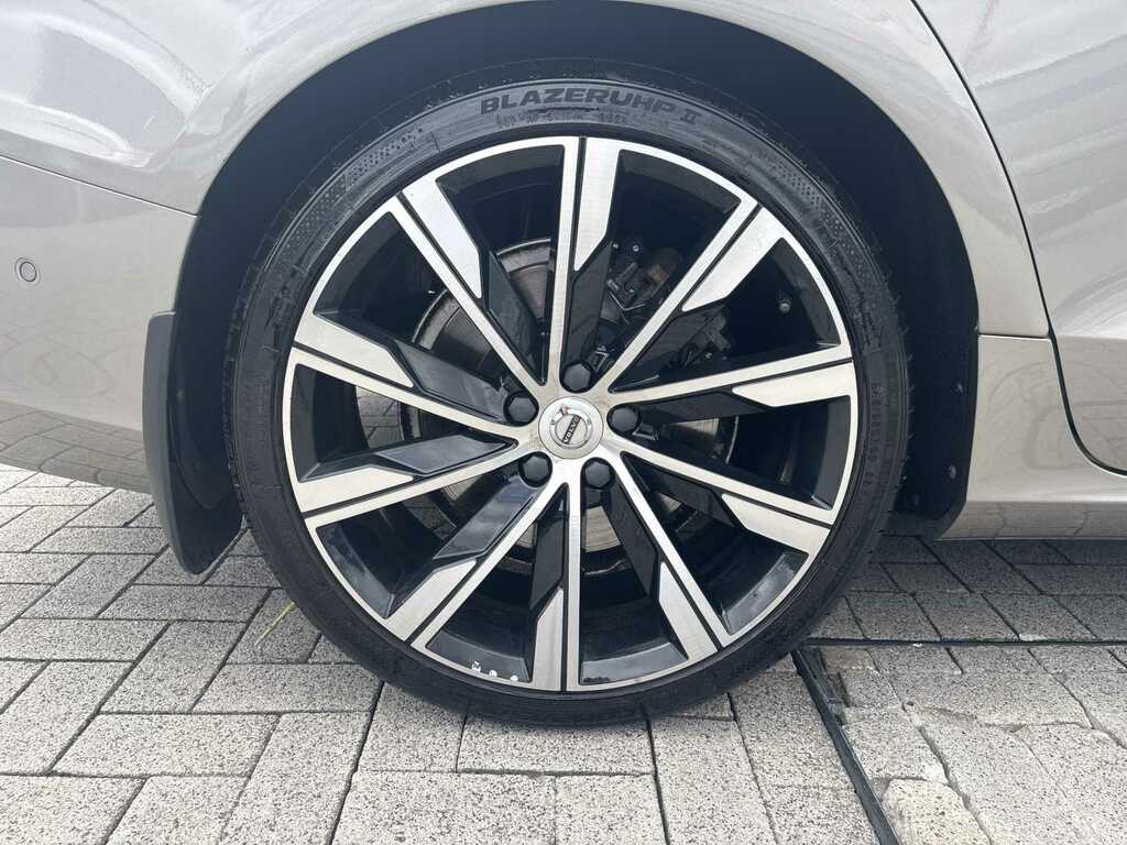 Volvo S60 2.0 T5 R Design Edition Grey #42