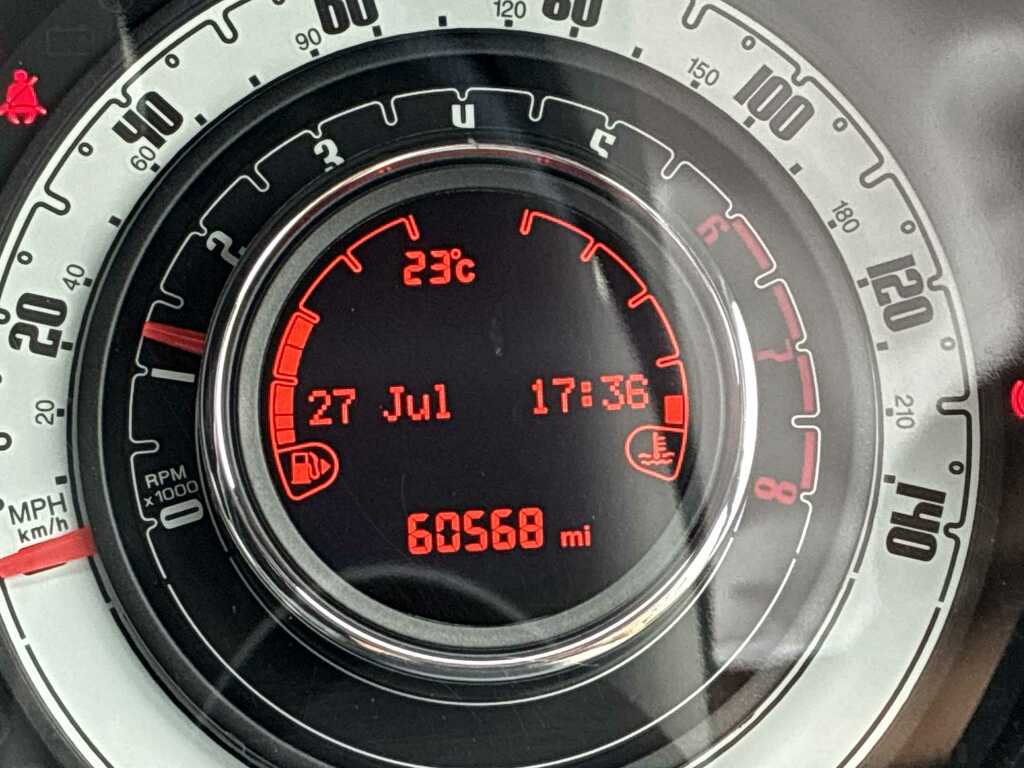Fiat 500 1.2 Star Dualogic Pink #9