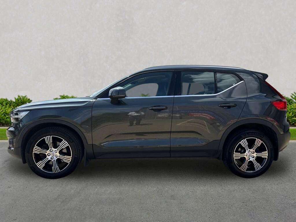 Volvo XC40 D3 Momentum Black #19