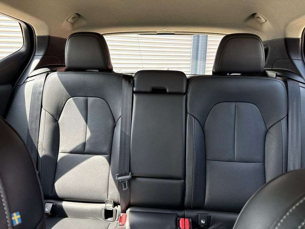 Volvo XC40 D3 Momentum Black #16