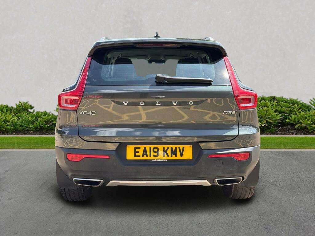 Volvo XC40 2.0 D3 Inscription Awd Geartronic Grey #4