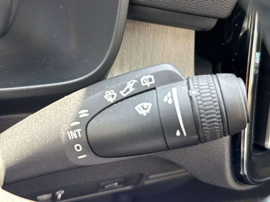 Volvo XC40 D3 Momentum Black #28