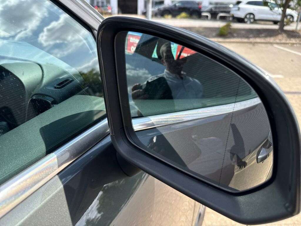 Volvo XC40 D3 Momentum Black #37