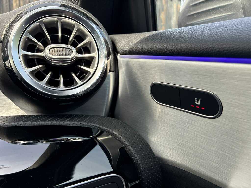 Mercedes-Benz A Class A200d Sport Edition White #29