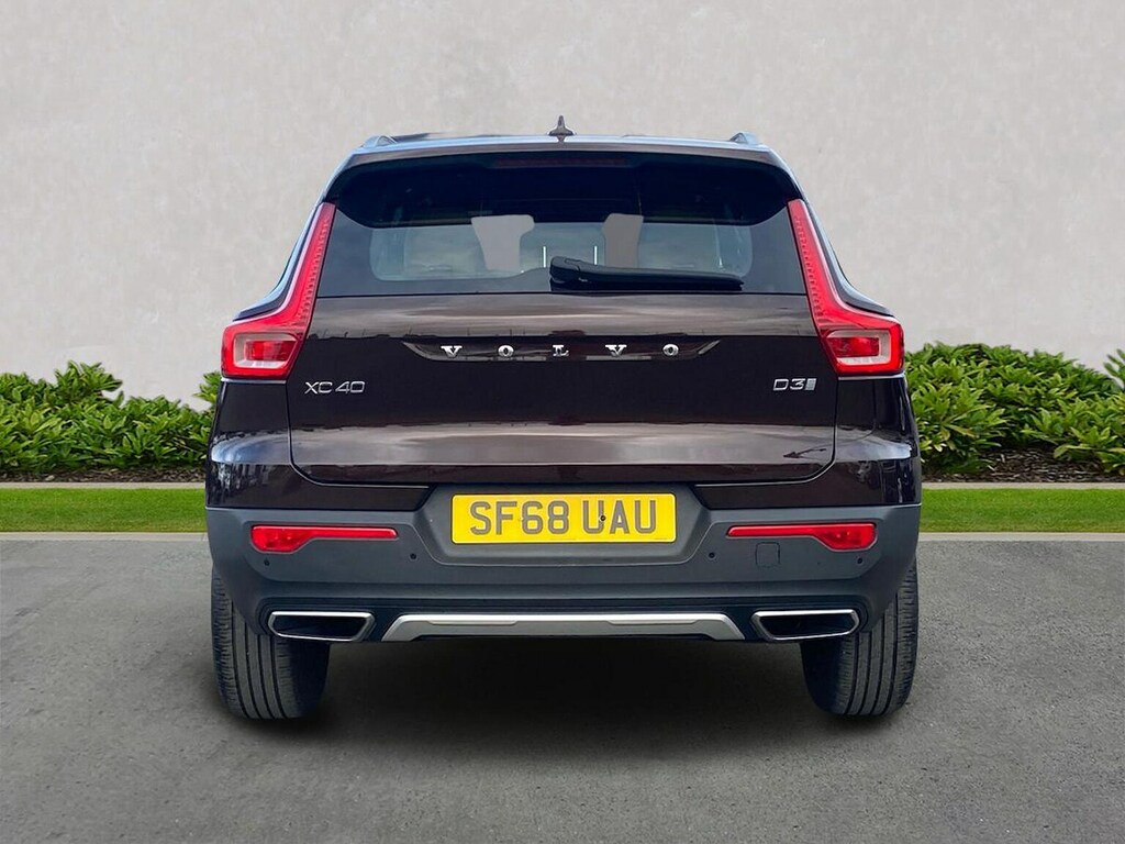 Volvo XC40 2.0 D3 Inscription Brown #4