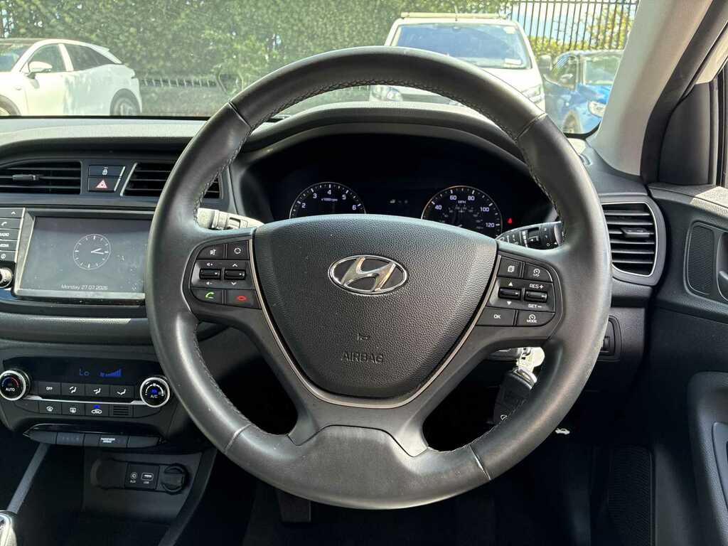 Hyundai I20 1.2 Se Grey #8