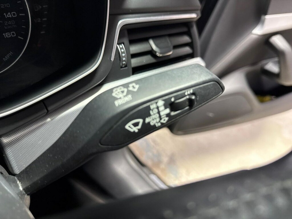 Audi A4 2.0 Tdi Ultra 190 Sport White #26
