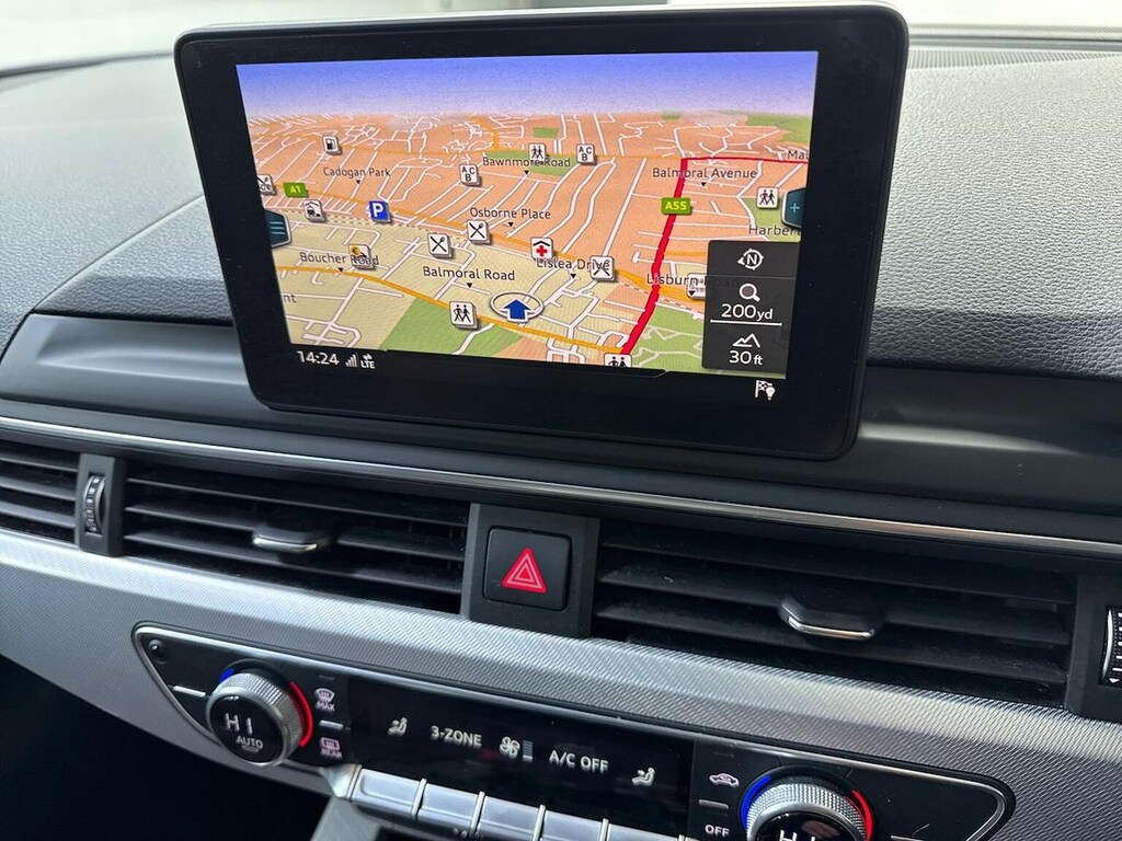 Audi A4 2.0 Tdi Ultra 190 Sport White #23