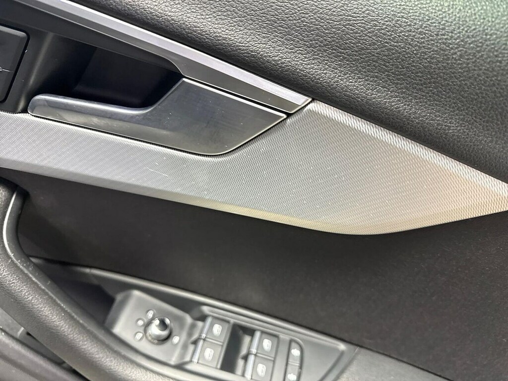 Audi A4 2.0 Tdi Ultra 190 Sport White #21