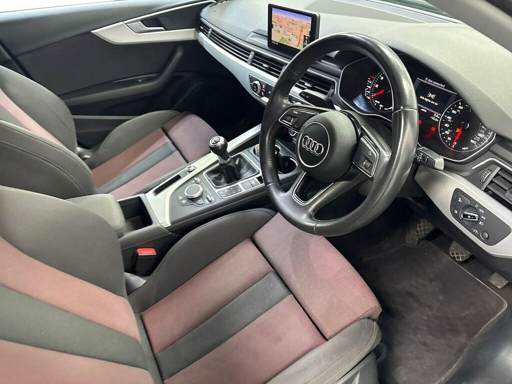 Audi A4 2.0 Tdi Ultra 190 Sport White #15