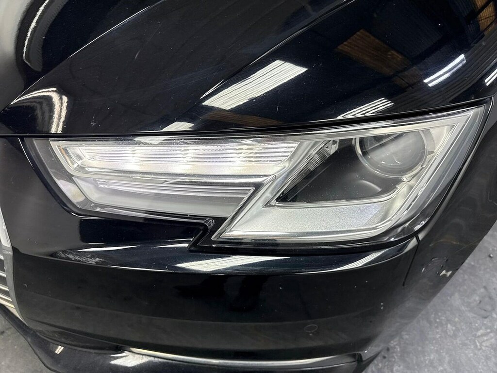Audi A4 2.0 Tdi Ultra 190 Sport White #29