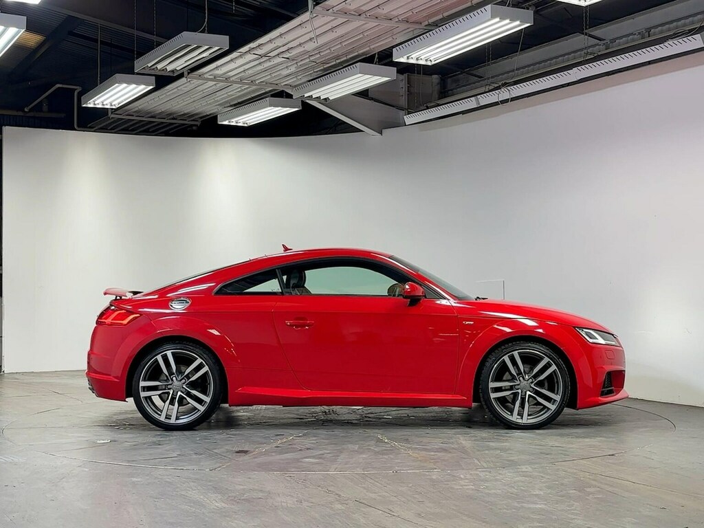 Audi TT 2.0 Tfsi S Line Coupe S Tronic Quattro Red #3