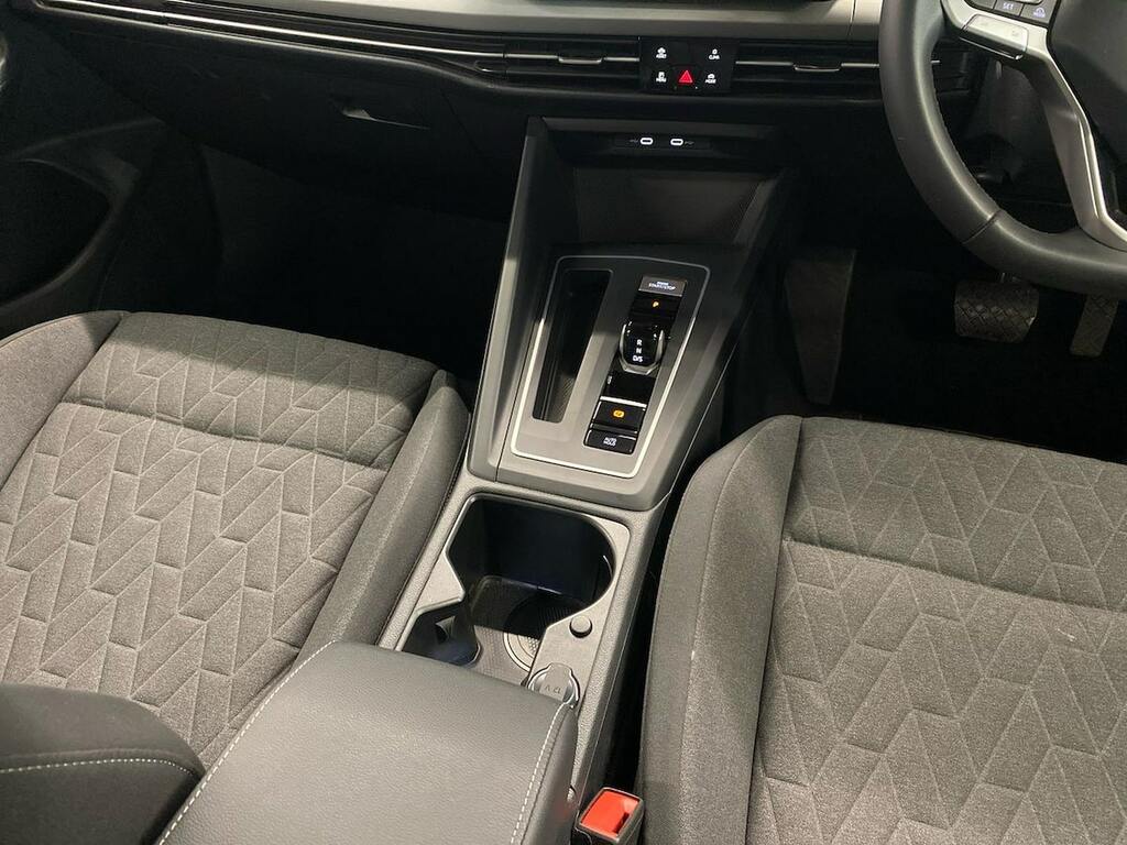 Volkswagen e-Golf 1.5 Tsi Ehybrid 19.7Kwh Style Hatchback Grey #13