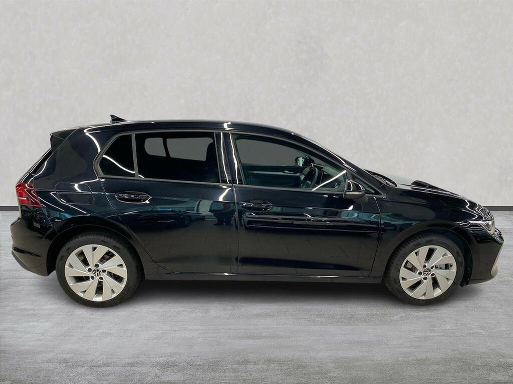 Volkswagen e-Golf 1.5 Tsi Ehybrid 19.7Kwh Match Hatchback Black #3