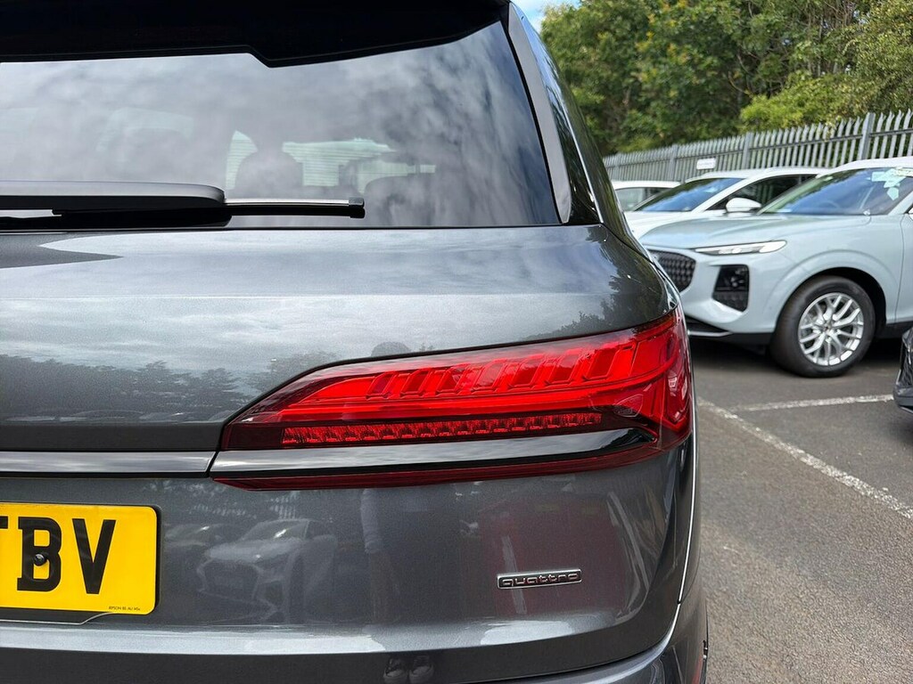 Audi Q7 3.0 Tdi V6 50 Black Edition Suv Tiptron KN75FMX #36