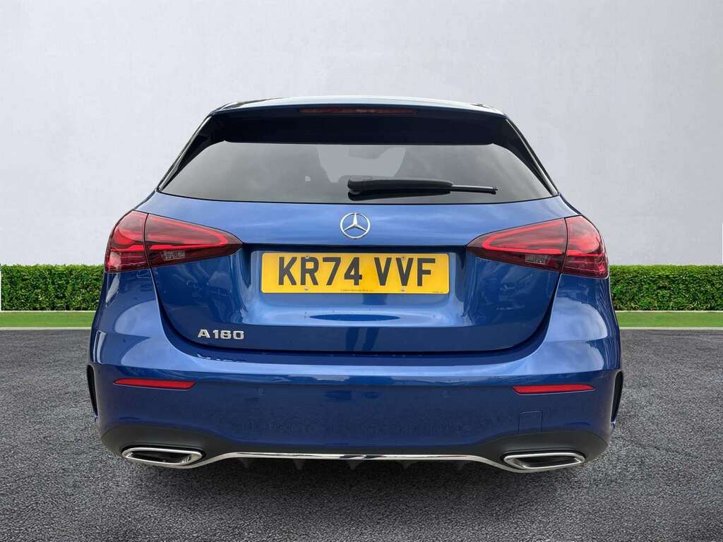 Mercedes-Benz A Class A180 Amg Line Executive Blue #4