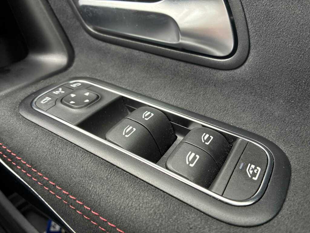 Mercedes-Benz A Class A180 Amg Line Executive Blue #21