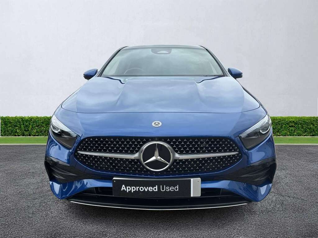 Mercedes-Benz A Class A180 Amg Line Executive Blue #5