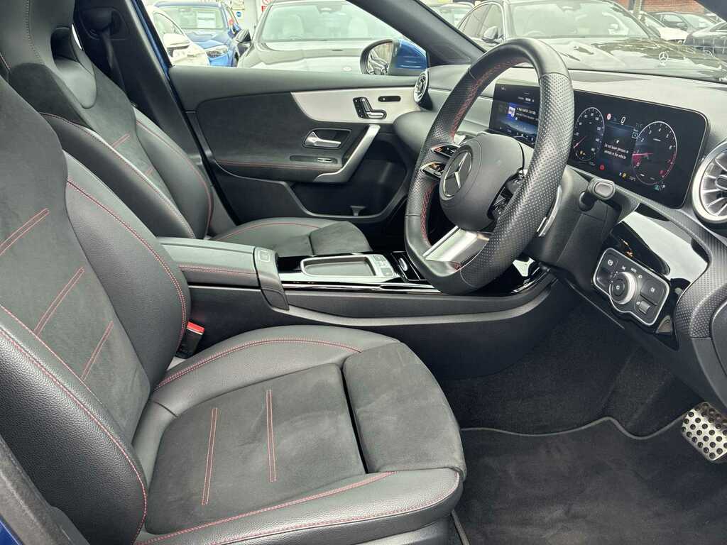 Mercedes-Benz A Class A180 Amg Line Executive Blue #15