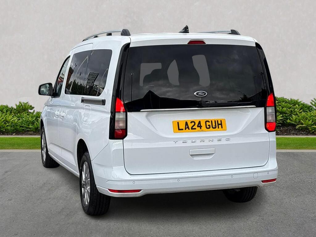 Ford Tourneo Connect 2.0 Ecoblue Titanium Mpv Euro 6 White #2