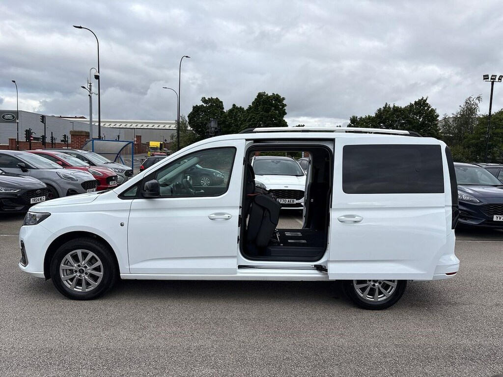Ford Tourneo Connect 2L Titanium Blue #31