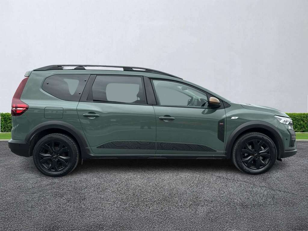 Dacia Jogger 1.6 Hev Extreme Green #3
