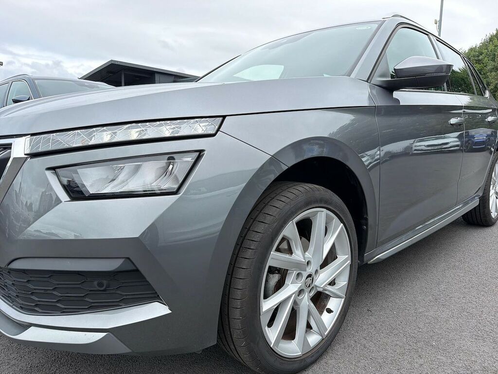 Skoda Kamiq Suv Blue #40
