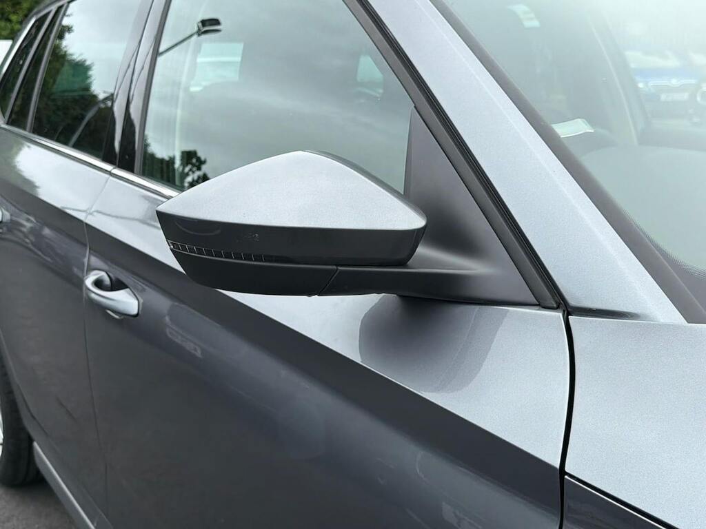 Skoda Kamiq Suv Blue #38
